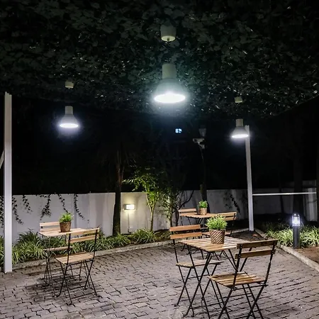 4u Vi Airport Lisboa