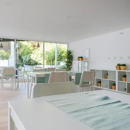 Πανσιόν 4u Vi Airport