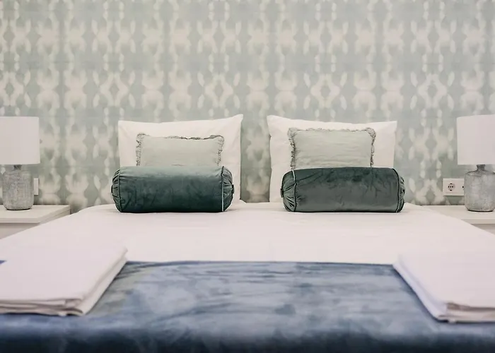 4u Vi Airport * Lissabon