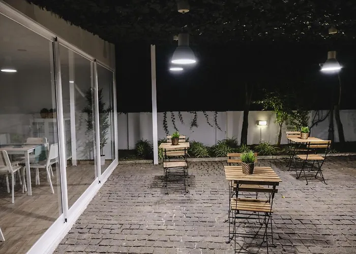 4u Vi Airport * Lissabon